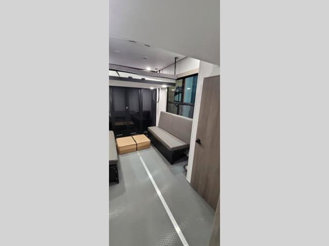 2025 Grand Design 2025 Grand Design Momentum M-Class - thumbnail 10