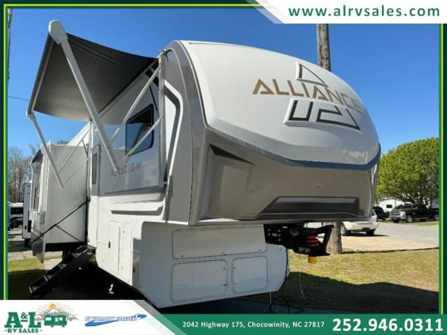 2026 Alliance RV Paradigm 395DS