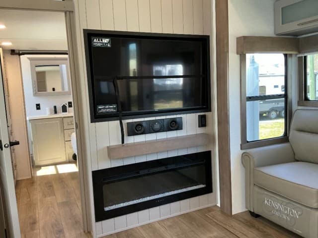2026 Alliance RV 2026 Alliance RV Paradigm - thumbnail 16