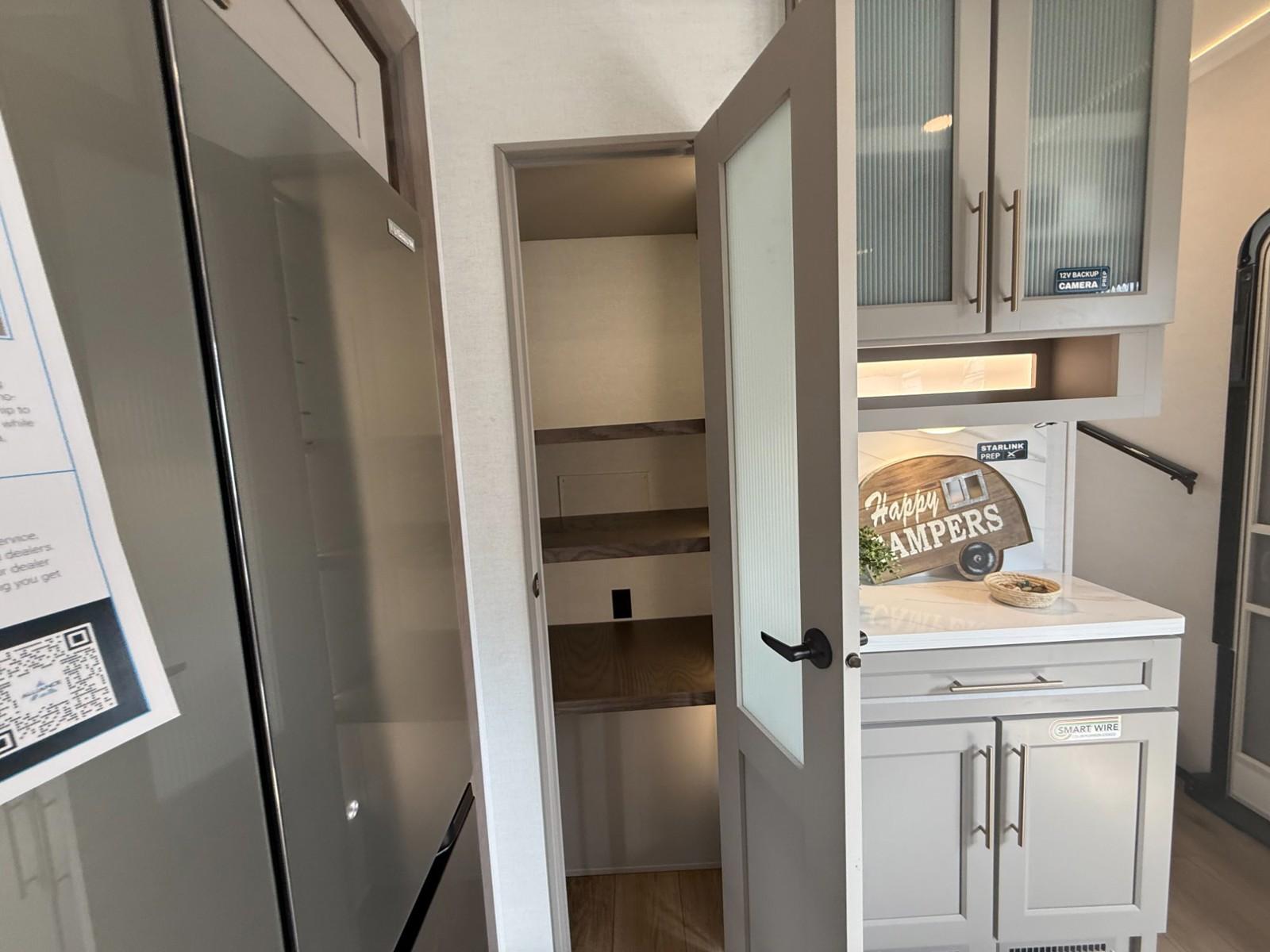 2026 Alliance RV 2026 Alliance RV Paradigm - thumbnail 11