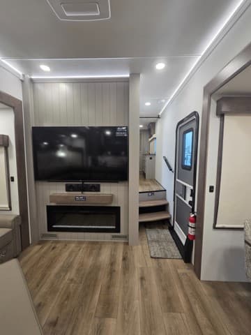 2026 Alliance RV 2026 Alliance RV Paradigm - thumbnail 12