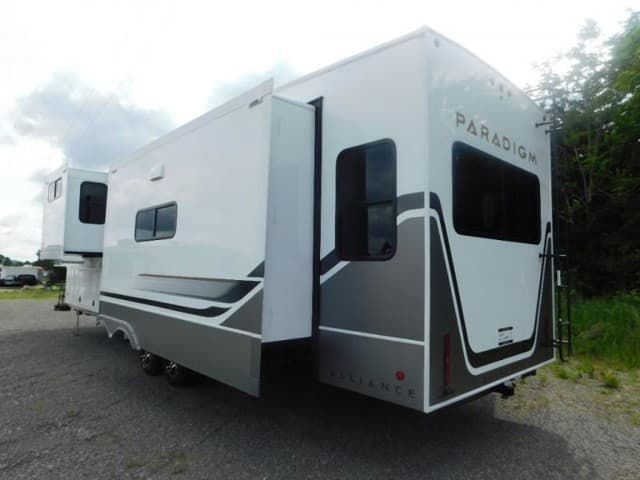 2025 Alliance RV 2025 Alliance RV Paradigm - thumbnail 4