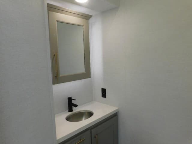 2025 Alliance RV 2025 Alliance RV Paradigm - thumbnail 42