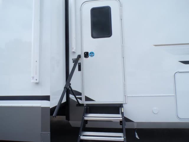 2026 Alliance RV 2026 Alliance RV Paradigm - thumbnail 14