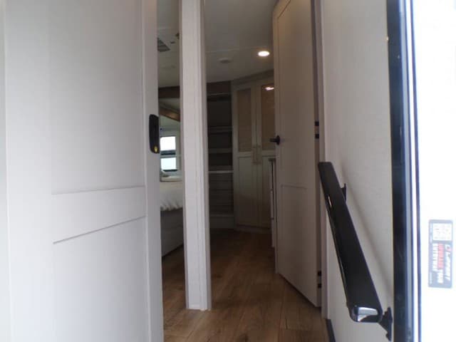 2026 Alliance RV 2026 Alliance RV Paradigm - thumbnail 44