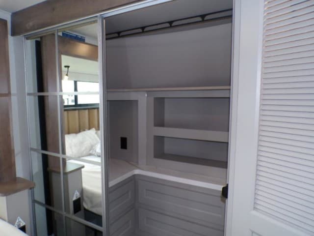 2026 Alliance RV 2026 Alliance RV Paradigm - thumbnail 48