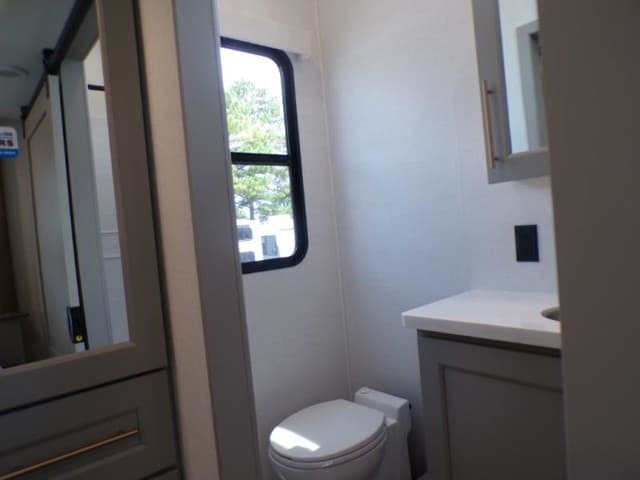 2026 Alliance RV 2026 Alliance RV Paradigm - thumbnail 68