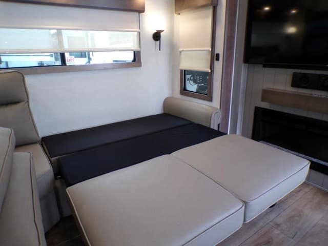 2026 Alliance RV 2026 Alliance RV Paradigm - thumbnail 21