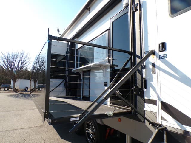 2026 Alliance RV 2026 Alliance RV Paradigm - thumbnail 15