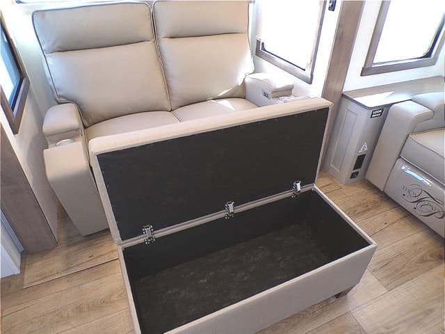 2026 Alliance RV 2026 Alliance RV Paradigm - thumbnail 23