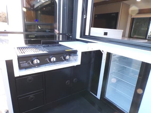 2026 Alliance RV 2026 Alliance RV Paradigm - thumbnail 66