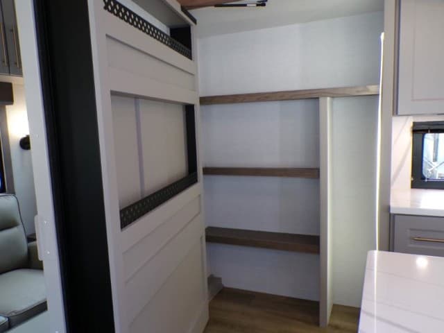 2026 Alliance RV 2026 Alliance RV Paradigm - thumbnail 31