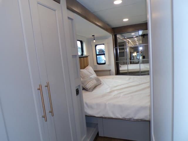 2026 Alliance RV 2026 Alliance RV Paradigm - thumbnail 52