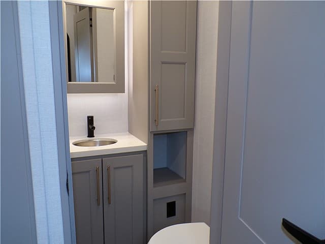 2026 Alliance RV 2026 Alliance RV Paradigm - thumbnail 48