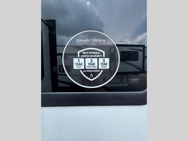 2026 Grand Design 2026 Grand Design Reflection - thumbnail 9