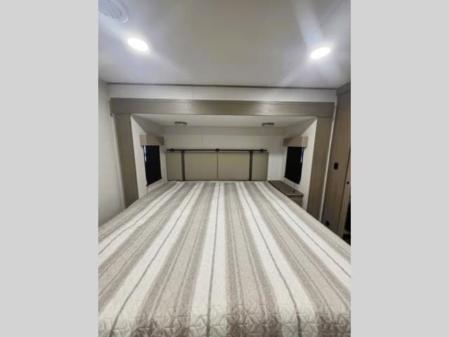 2026 Grand Design 2026 Grand Design Reflection - thumbnail 20