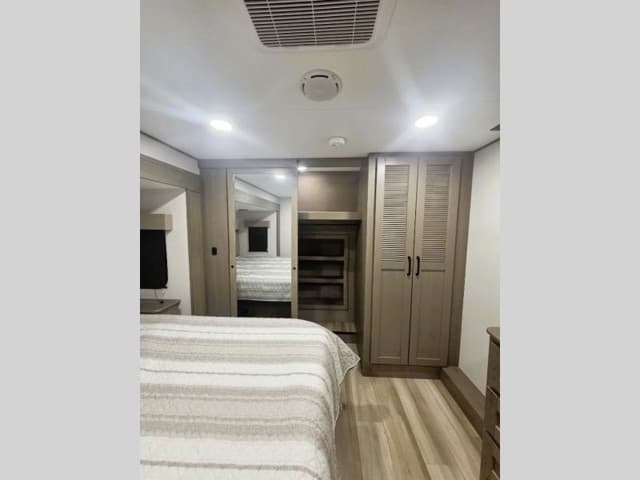 2026 Grand Design 2026 Grand Design Reflection - thumbnail 21