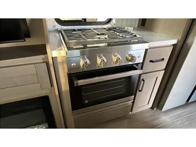 2026 Grand Design 2026 Grand Design Reflection - thumbnail 16