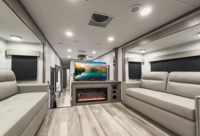 2026 Grand Design 2026 Grand Design Reflection - thumbnail 25