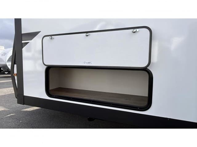 2026 Grand Design 2026 Grand Design Reflection - thumbnail 8