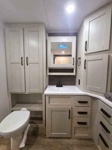 2026 Grand Design 2026 Grand Design Reflection - thumbnail 16