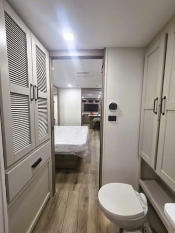 2026 Grand Design 2026 Grand Design Reflection - thumbnail 19