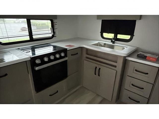 2026 Grand Design 2026 Grand Design Reflection 150 Series - thumbnail 13