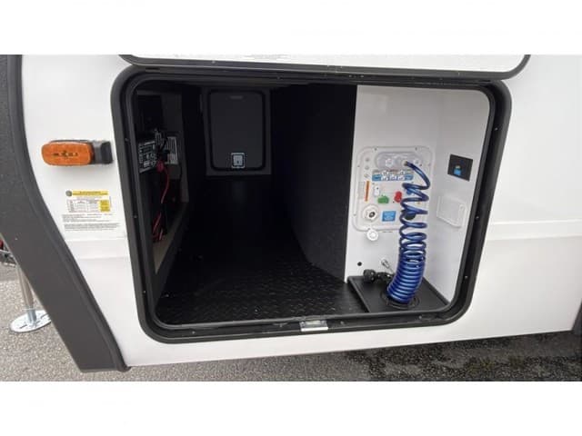 2026 Grand Design 2026 Grand Design Reflection - thumbnail 9