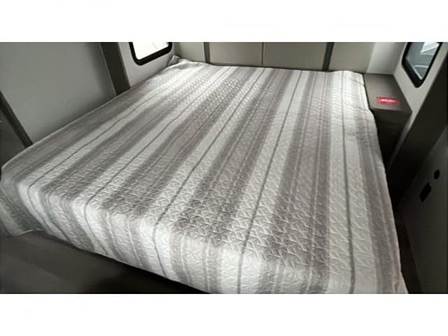 2026 Grand Design 2026 Grand Design Reflection - thumbnail 19