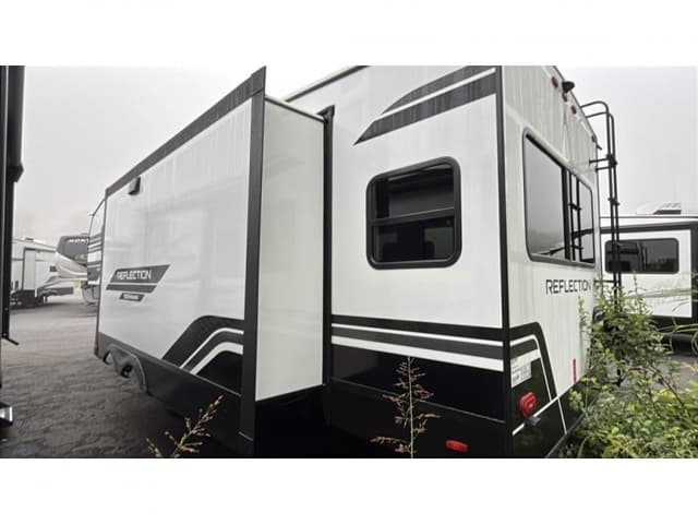 2026 Grand Design 2026 Grand Design Reflection 150 Series - thumbnail 6