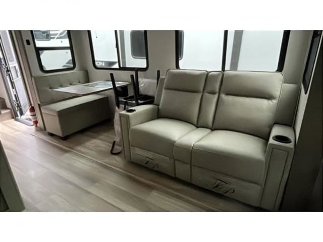 2026 Grand Design 2026 Grand Design Reflection 150 Series - thumbnail 14