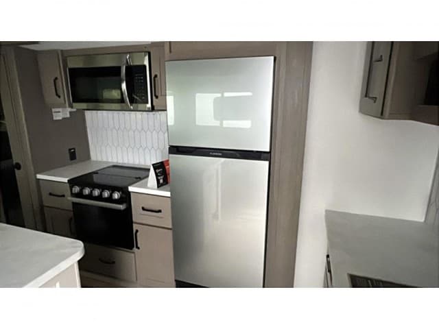 2026 Grand Design 2026 Grand Design Reflection 150 Series - thumbnail 18