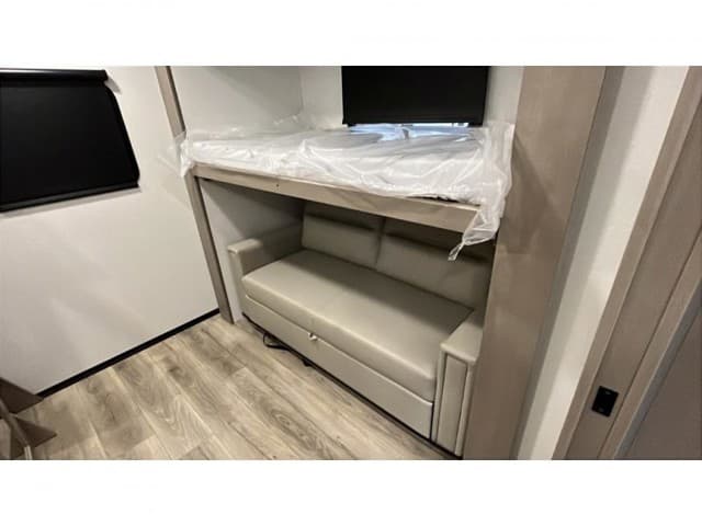 2026 Grand Design 2026 Grand Design Reflection 100 Series - thumbnail 9