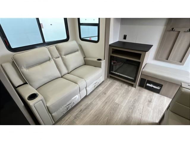 2026 Grand Design 2026 Grand Design Reflection 150 Series - thumbnail 15