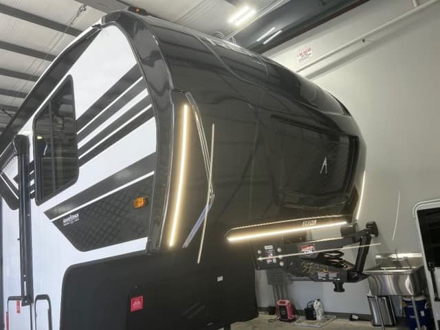 2026 Grand Design 2026 Grand Design Reflection 150 Series - thumbnail 6