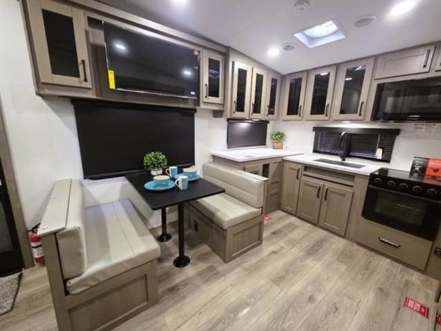 2026 Grand Design 2026 Grand Design Reflection 150 Series - thumbnail 7