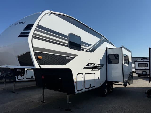 2026 Grand Design 2026 Grand Design Reflection 100 Series - thumbnail 4