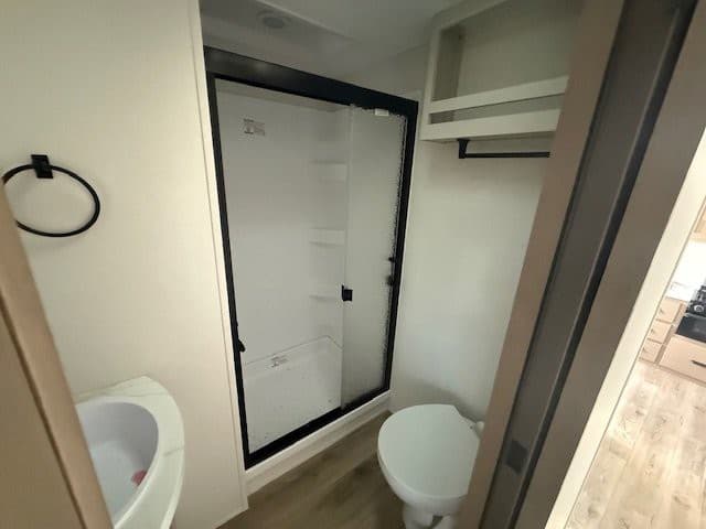 2026 Grand Design 2026 Grand Design Reflection 100 Series - thumbnail 10