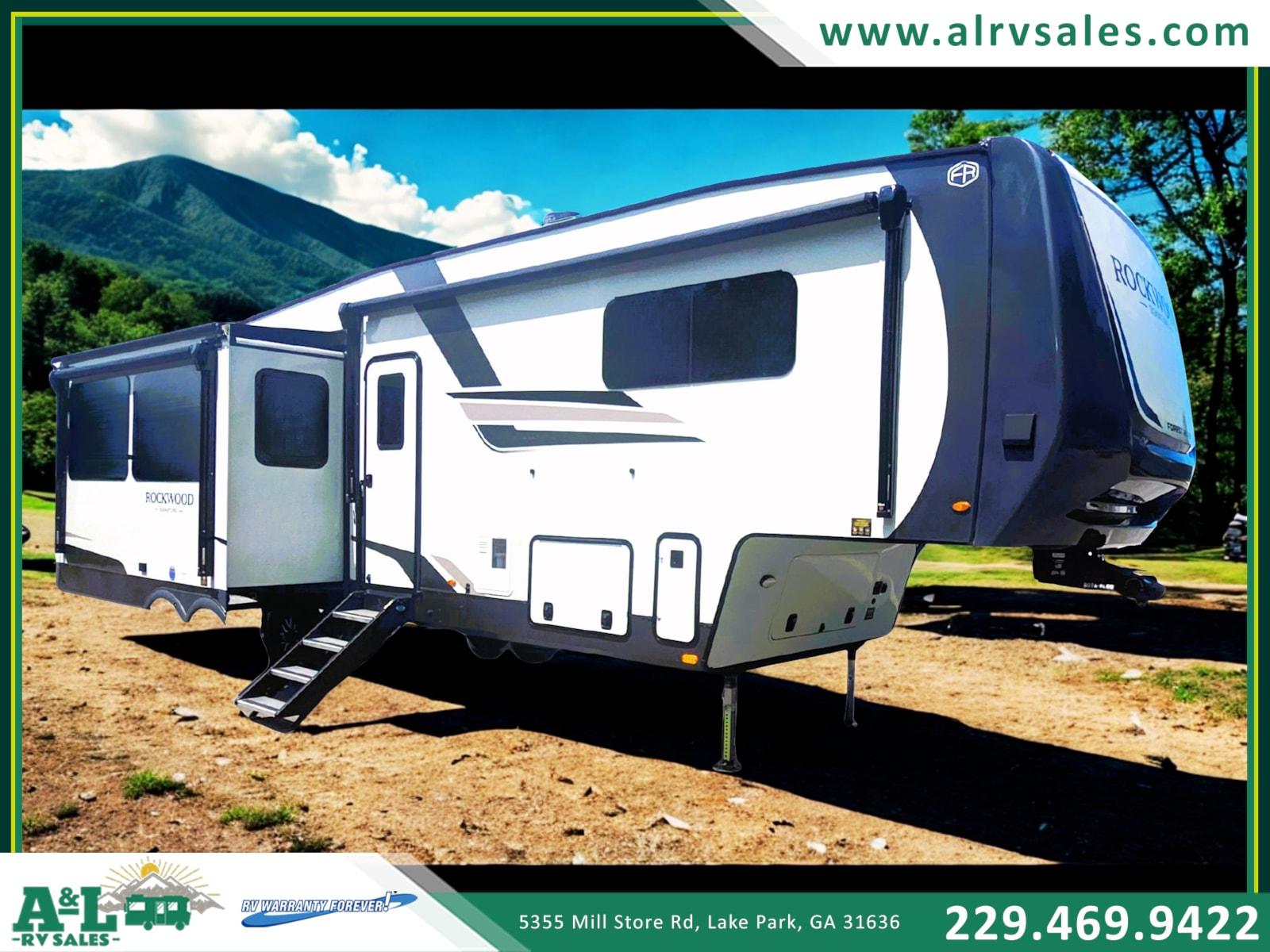 2026 Rockwood Signature R371RK