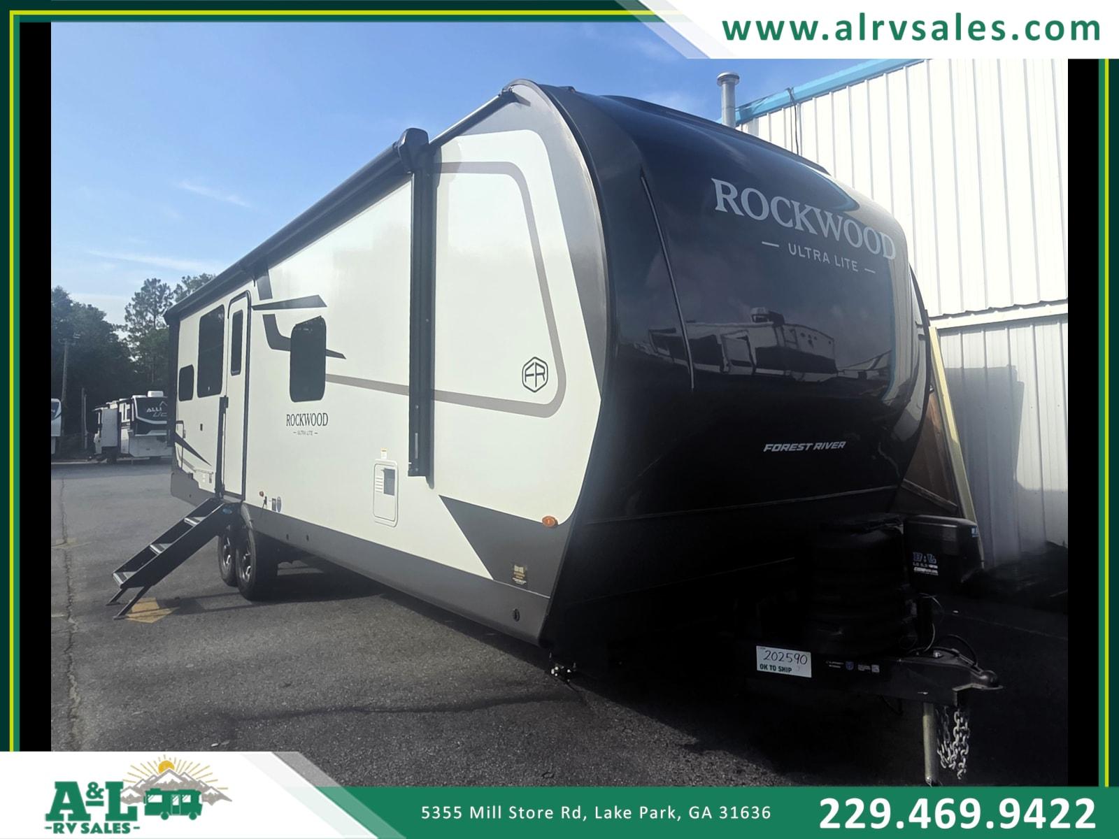 2027 Rockwood Ultra Lite 2711RK