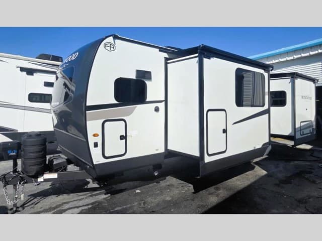 2026 Forest River 2026 Forest River Rockwood Ultra Lite - thumbnail 4