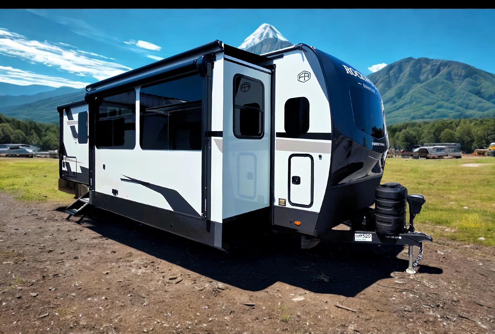 2026 Forest River Rockwood Signature 8339FK
