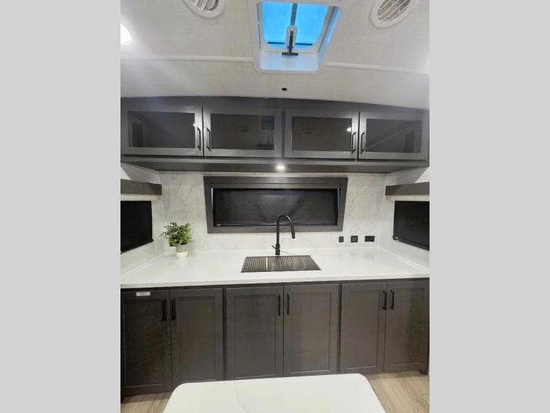 2026 Forest River 2026 Forest River Rockwood Signature - thumbnail 8