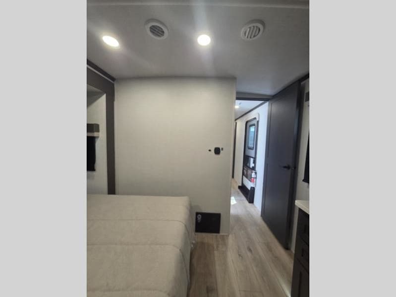 2026 Forest River 2026 Forest River Rockwood Signature - thumbnail 17