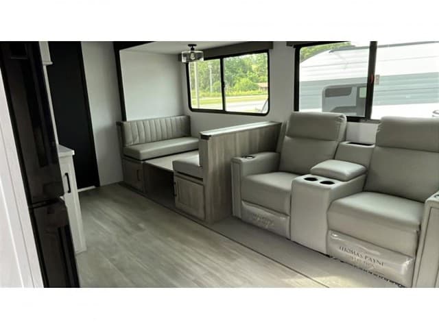 2026 Palomino 2026 Palomino SolAire - thumbnail 12