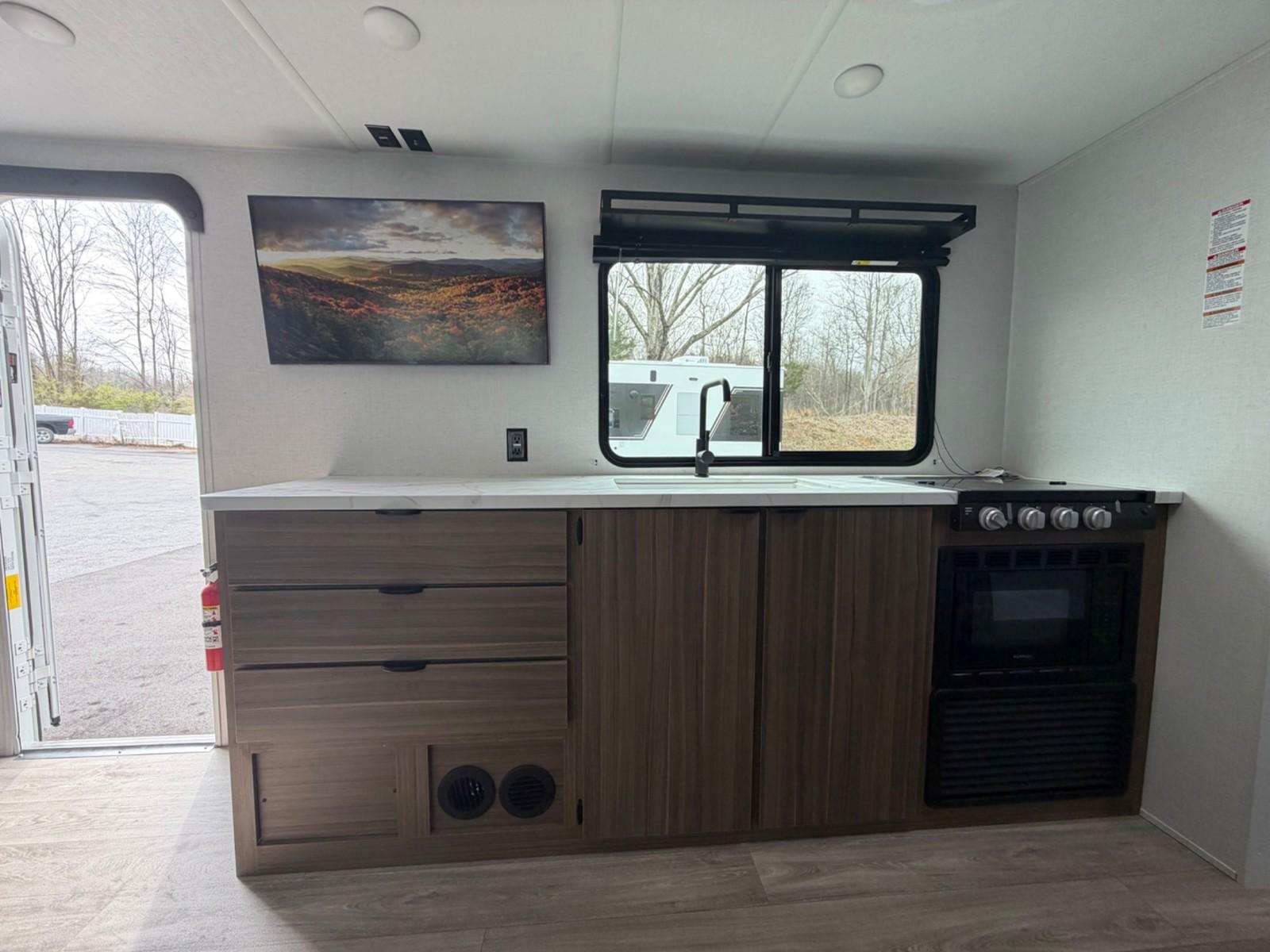 2026 Forest River 2026 Forest River Salem FSX - thumbnail 7