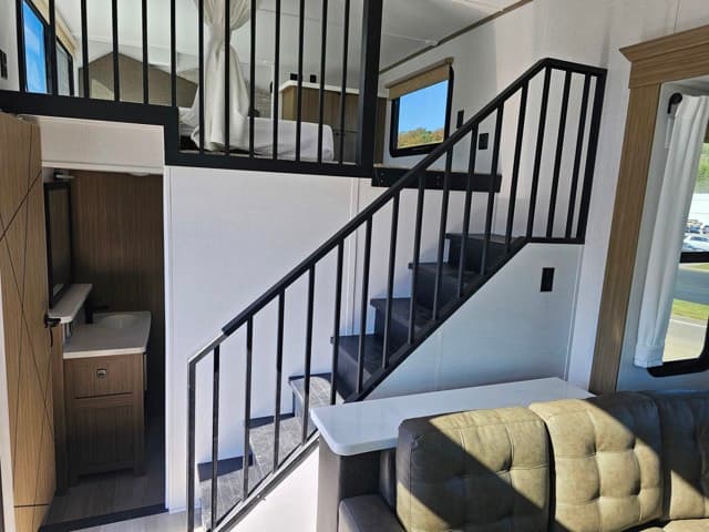 2025 Forest River 2025 Forest River Salem Grand Villa Destination Trailer - thumbnail 32