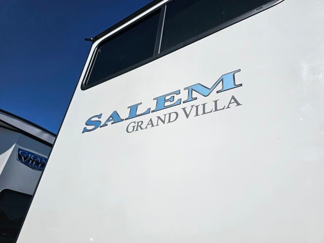 2025 Forest River 2025 Forest River Salem Grand Villa Destination Trailer - thumbnail 40