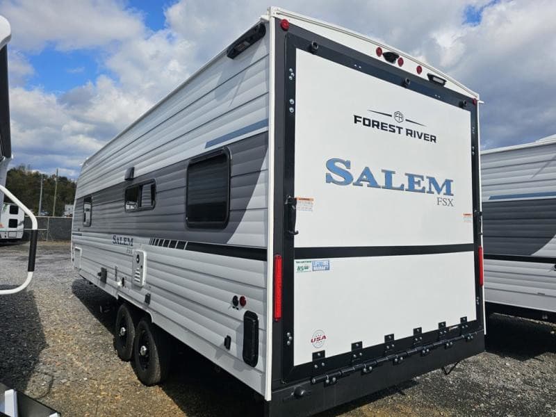 2026 Forest River 2026 Forest River Salem Fsx Toy Hauler - thumbnail 6
