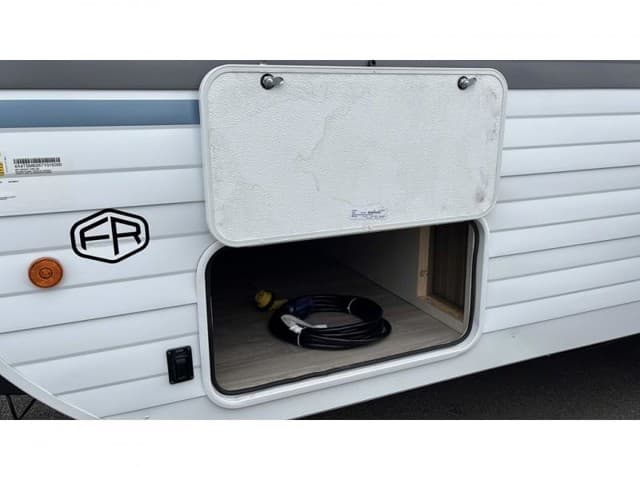 2026 Forest River 2026 Forest River Salem Fsx Toy Hauler - thumbnail 6